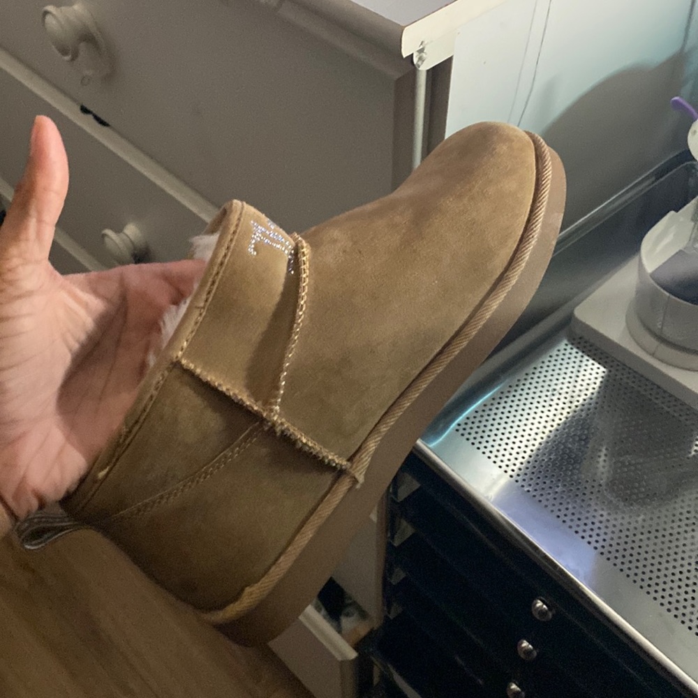 Juicy boots